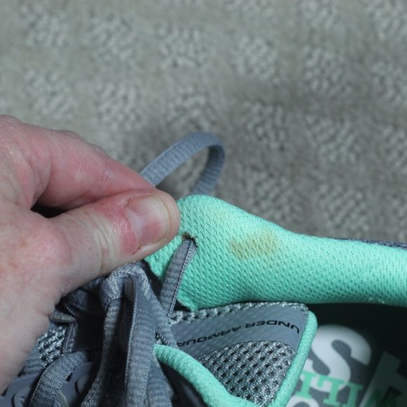 Under Armour I Will Run Fast Women's Sz 7.5 Grey and Mint Green Running Shoes - Picture 7 of 7